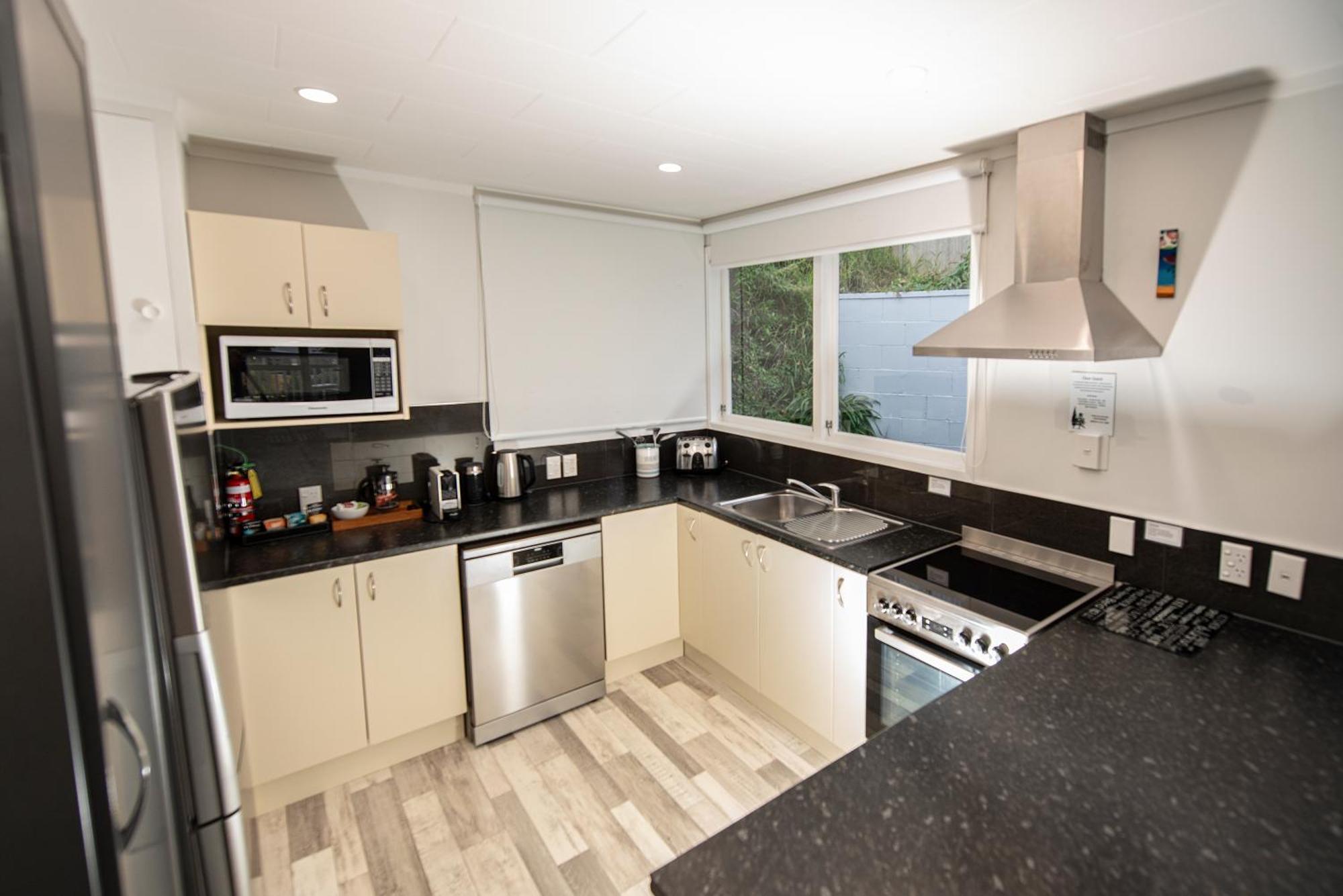 Harbour View Motel And Waterfront Apartments Tauranga Ngoại thất bức ảnh